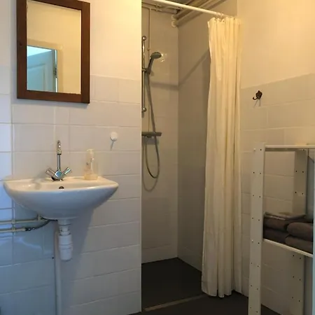 Bed & Breakfast Dependance Leiden